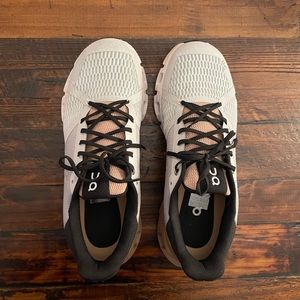 On Cloud Flyer Women’s 10.5